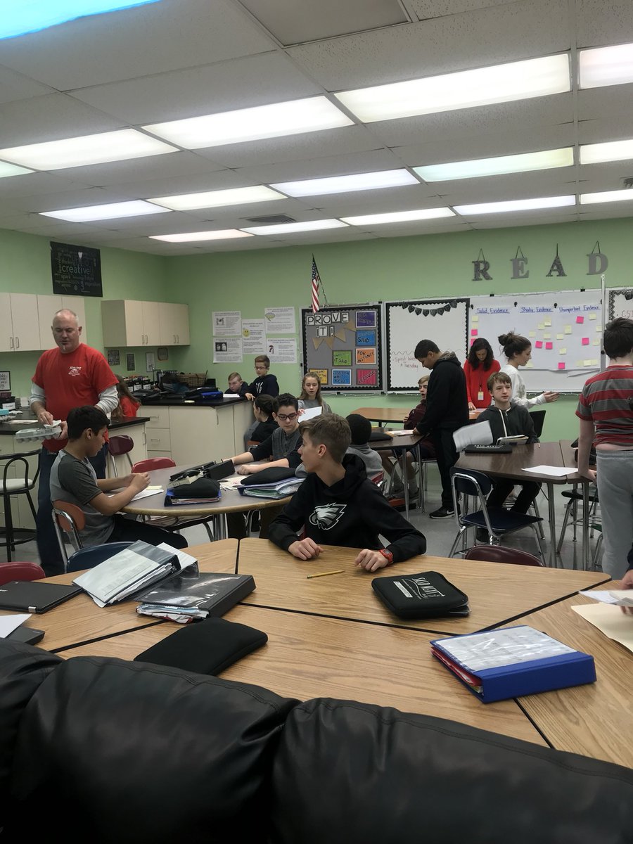 A new twist on a classic! Investigating Jacob Marley #SASDPride #sasdnext <a href="/SASD_IC/">Indian Crest MS</a> <a href="/EHCrest/">Eric Hartman</a> <a href="/Sriotto17/">Sarah</a>