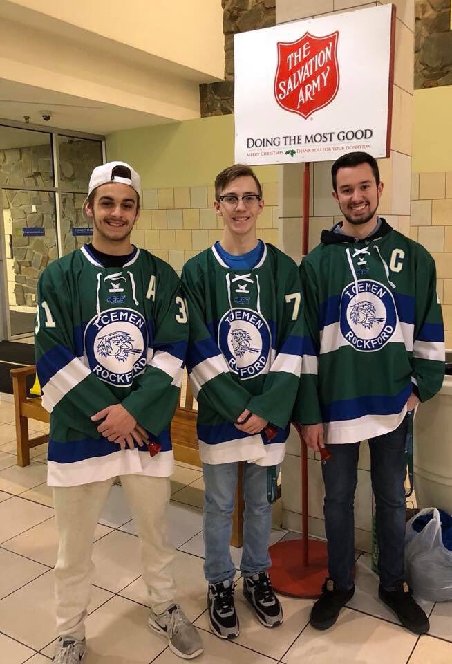 Icemen2018's tweet photo. A big thank you to our players that were able to volunteer their time last night to collect donations for the Salvation Army! https://t.co/QINOAQZBWX