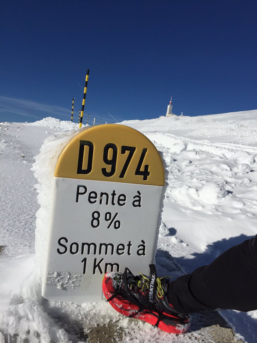 laurent_callens's tweet photo. Montée au Sommet du Ventoux depuis le Chalet Reynard.Montée par la route enneigée et retour par la crête.#ventoux #montventoux #meteoventoux https://t.co/yukgLF8FBI