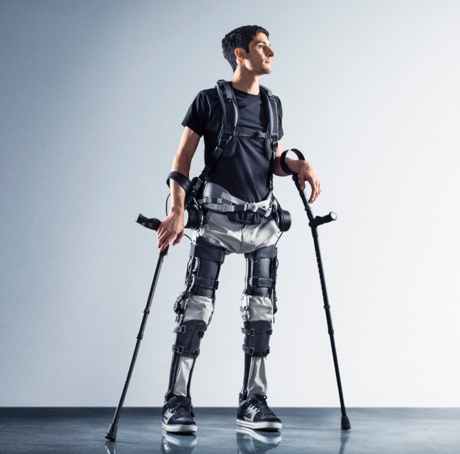 JVFeyerton's tweet photo. #Exoskeletons can and are being used to rehabilitate patients who were told they will never be able to walk again. #thefutureisnow https://t.co/Es4wziIhUO