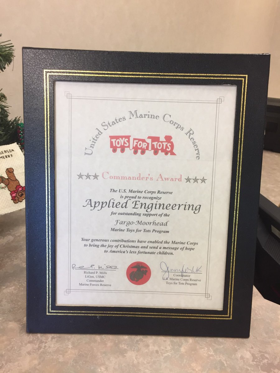 appliedjobs's tweet photo. Are you ready for the holidays? We are! Our team came together to give some great toys to children this holiday season! Happy holidays to all! @ToysForTots_USA @GoApplied #ToysForTots #AppliedGivesBack #AppliedEngineering #holidaygiving https://t.co/bkOscd0MfL
