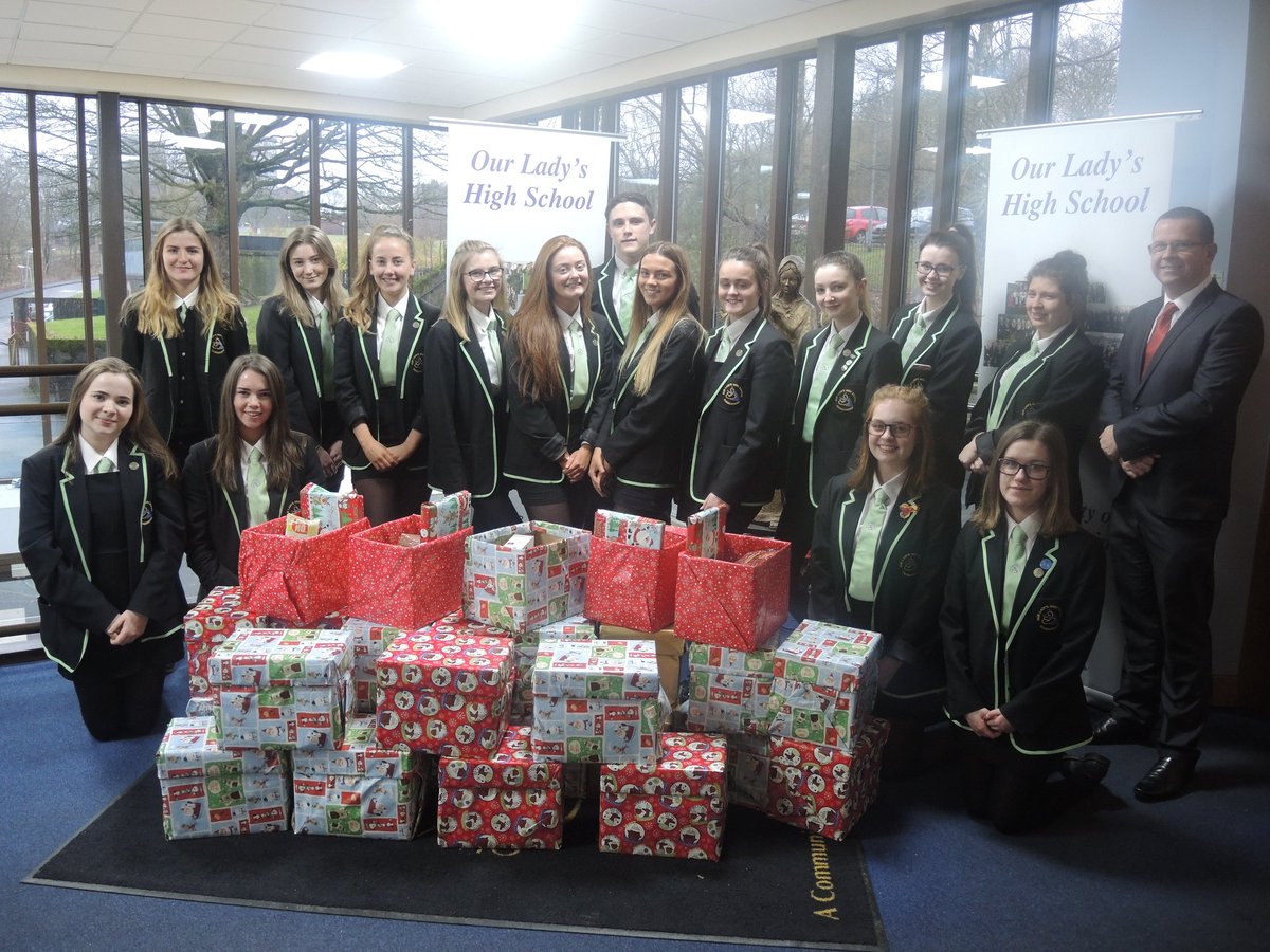 OLHS_RE's tweet image. OLHS Advent charities. Hampers for  SSVP in feeder parishes. #4deep #pastoralyouthgroup #caritas #faithinaction