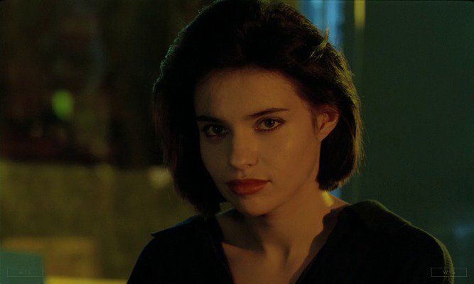 Béatrice Dalle turns 53 today, happy birthday! What movie is it? 5 min to answer! 