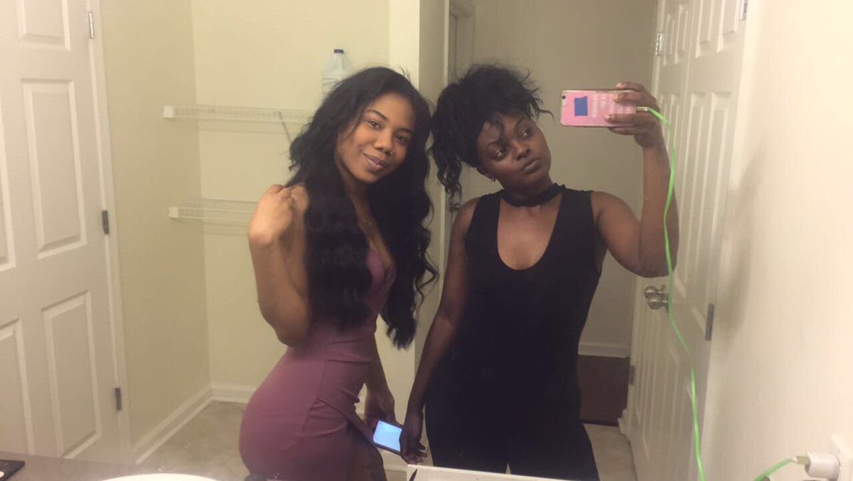 lexxwaab's tweet photo. Happy Birthday to my bestest bestfriend 💜😊 @SaveGilly My baby 21 now🍾#fullylegal You know we litty 🎉🎊🙌🏾 https://t.co/HB8apKsGQI