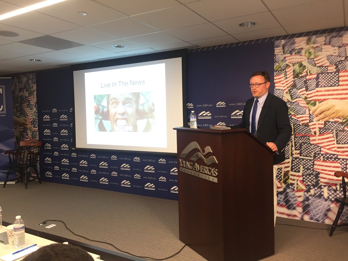 FIUYAF1's tweet photo. #RT @yaf: RT @NJC_YAF: @NJC_YAF's #YearOfYAF consisted of top speakers @CBedfordDC  @johngizzi and @KirbyWilbur! @yaf https://t.co/kxyLTIQILO