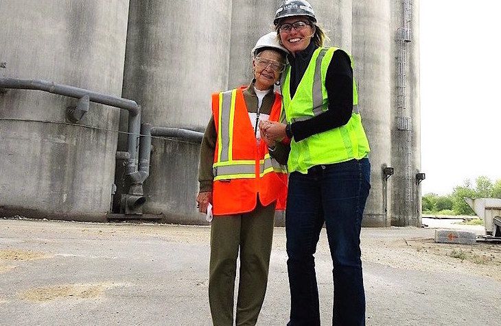 FarmDirectory's tweet image. Breaking the Glass Ceiling When Gender Mattered: Revisiting the Past [PROFILES] | Ag Industry News - Farm and Livestock Directory buff.ly/2BNDEfY