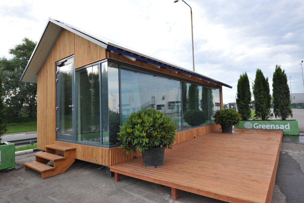 CRS_Graphics's tweet image. This is simply incredible! A robot can print this $64,000 house in as little as 8 hours buff.ly/2AJwWEg #midshour #sheffieldhour