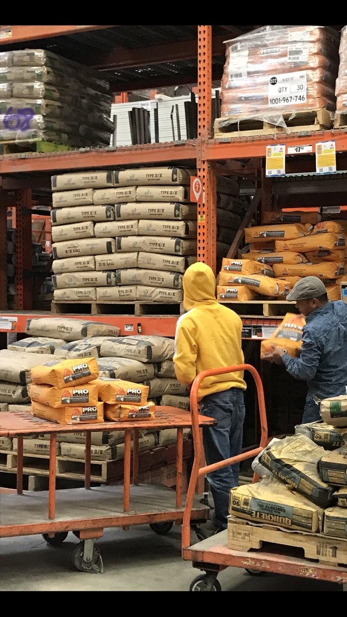 SikaDuranYadira's tweet photo. Keep loading them up! #Sika self leveling underlayment • 4000psi •Ready to be walked on after 2-3 hours •Good feathers edge up to 2" thick •Requires less water, reduced cracking •Low VOC https://t.co/yDbu2MKXU8