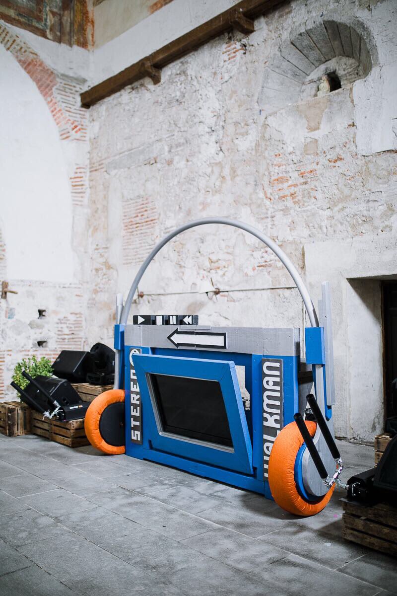highvolume's tweet photo. ¡Vuelve el mítico walkman! Esta vez en forma de cabina para nuestros DJs y gracias a meses de esfuerzo en el taller. Nuevas ideas, nuevo retos para que la música sea parte fundamental de las bodas. Seguimos #hvevent #musica #DJ #sonido #bodas #fiestas #eventos #Madrid https://t.co/oKn0LP4AwN