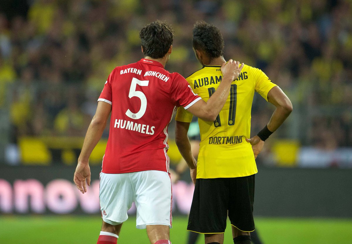 matshummels's tweet photo. Morgen geht‘s im letzten Spiel des Jahres gegen den @BVB. Wird für mich immer besonders bleiben! ☝🏻 
Last game of the year tomorrow against BVB. Always special for me! ✊🏻 #FCBBVB https://t.co/ixIAzLvVr8