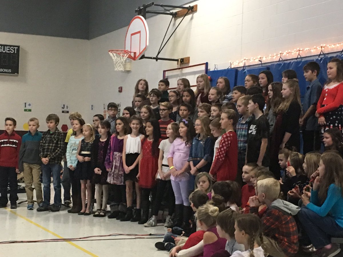 Today is Lannoye's Holiday Concert! The 4th and 5th grades got the festivities started. #RaiderStrong