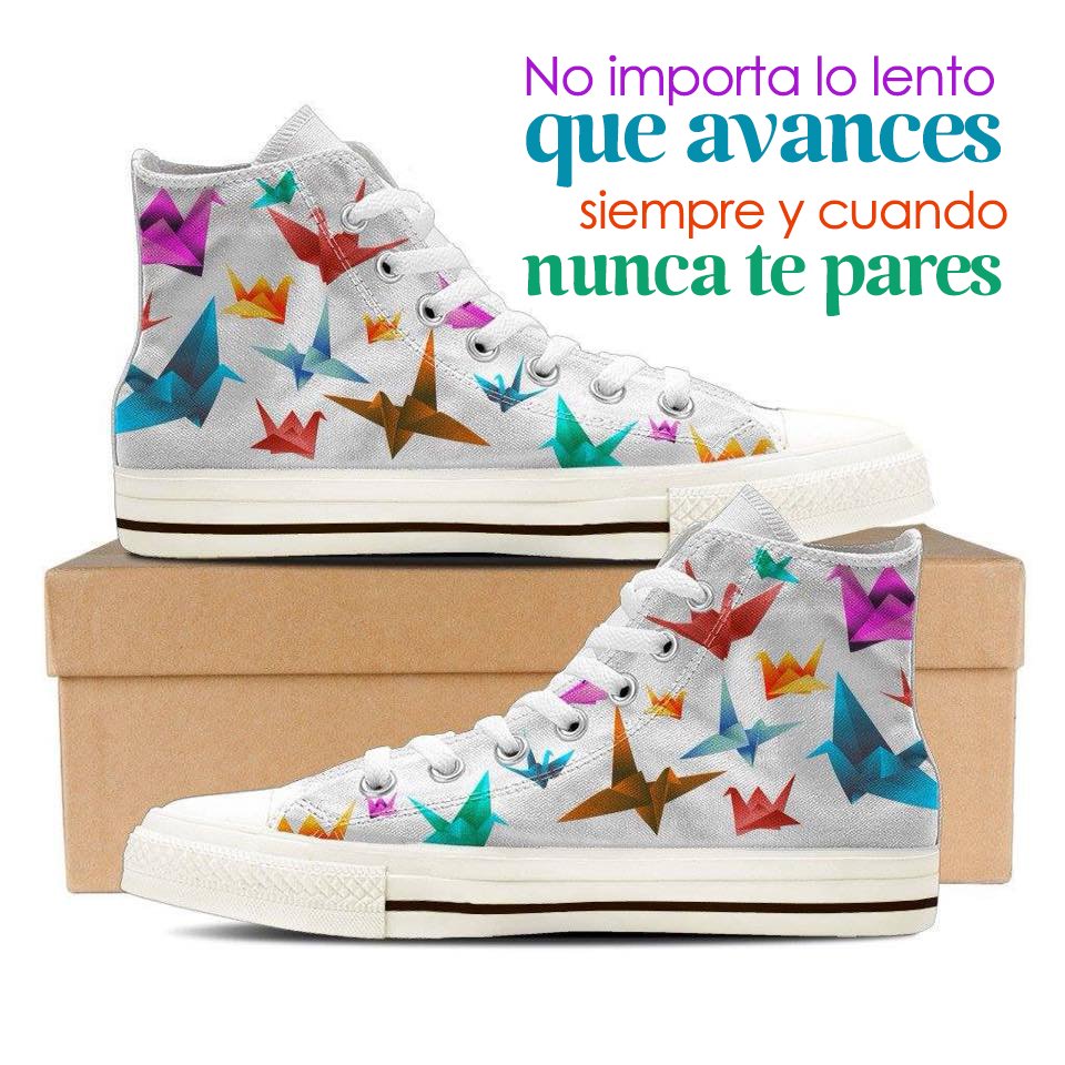 Origarte's tweet photo. Hermoso #martes para todos! #positivismo #iloveorigami #origami #Ecuador #Guayaquil #Cuenca #origamiecuador #origamiart #BuenDia #papiroflexia #HappyTuesday #buenavibra #buenaenergia #felizmartes #paper #paperart #colors #frases #frasespositivas #believeinyourself https://t.co/7fuyczZaBw