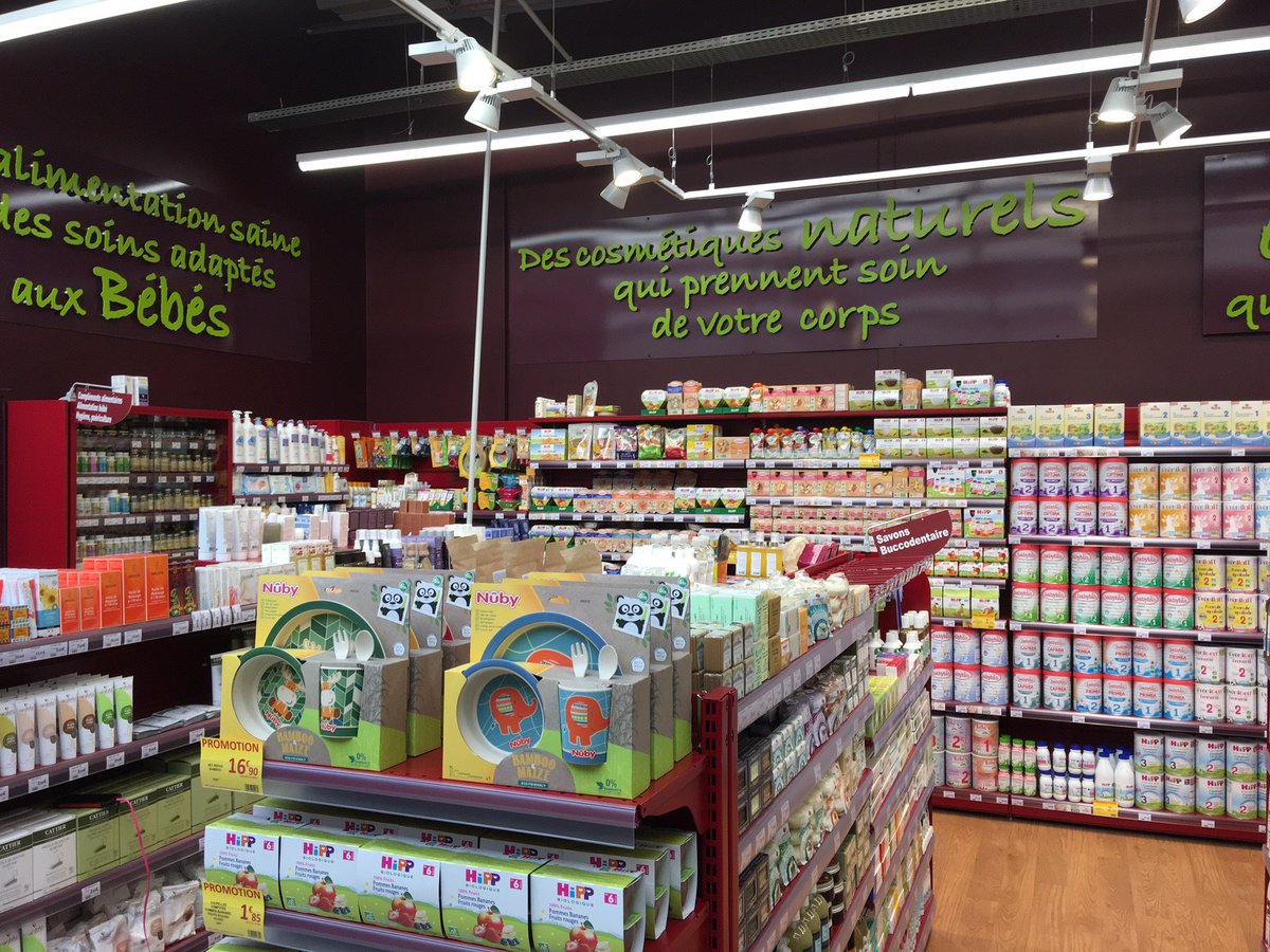 MagNatureo's tweet photo. Ouverture du 51ème magasin #bio naturéO à WAZIERS (59) ce mercredi 20 décembre 2017 ! Bravo à toute l’équipe de Madeline ! https://t.co/jfwRFdztqU
