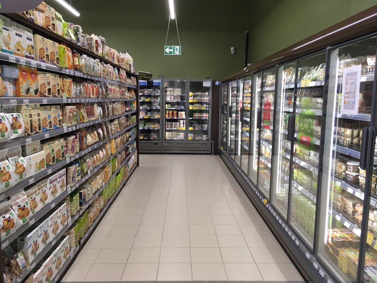 Ouverture du 51ème magasin #bio naturéO à WAZIERS (59) ce mercredi 20 décembre 2017 ! Bravo à toute l’équipe de Madeline !