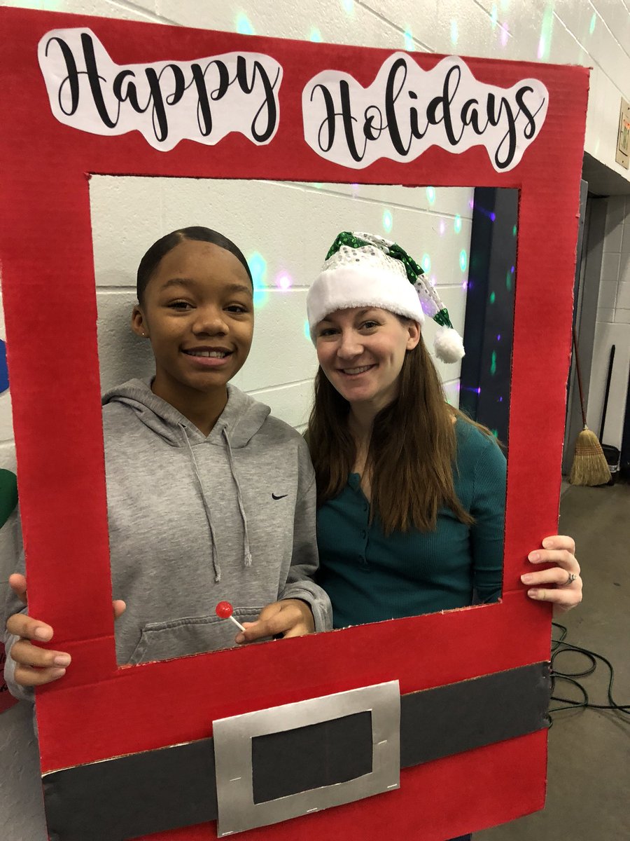 kylemckune's tweet photo. Winter Wonderland 2017. Happy Holidays from #moorePE. https://t.co/ziz9FfJxgm