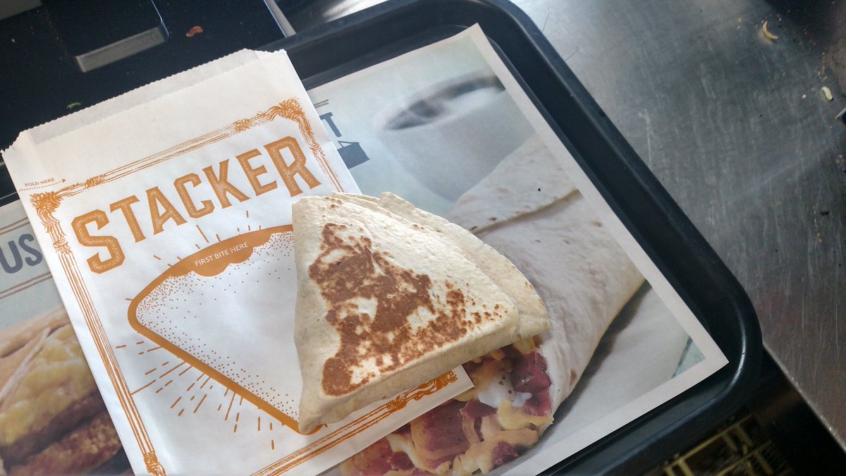 Broba227's tweet photo. Hey @tacobell put me in the next training video. #PerfectFold #Stacker https://t.co/qB8Qh8gS2h