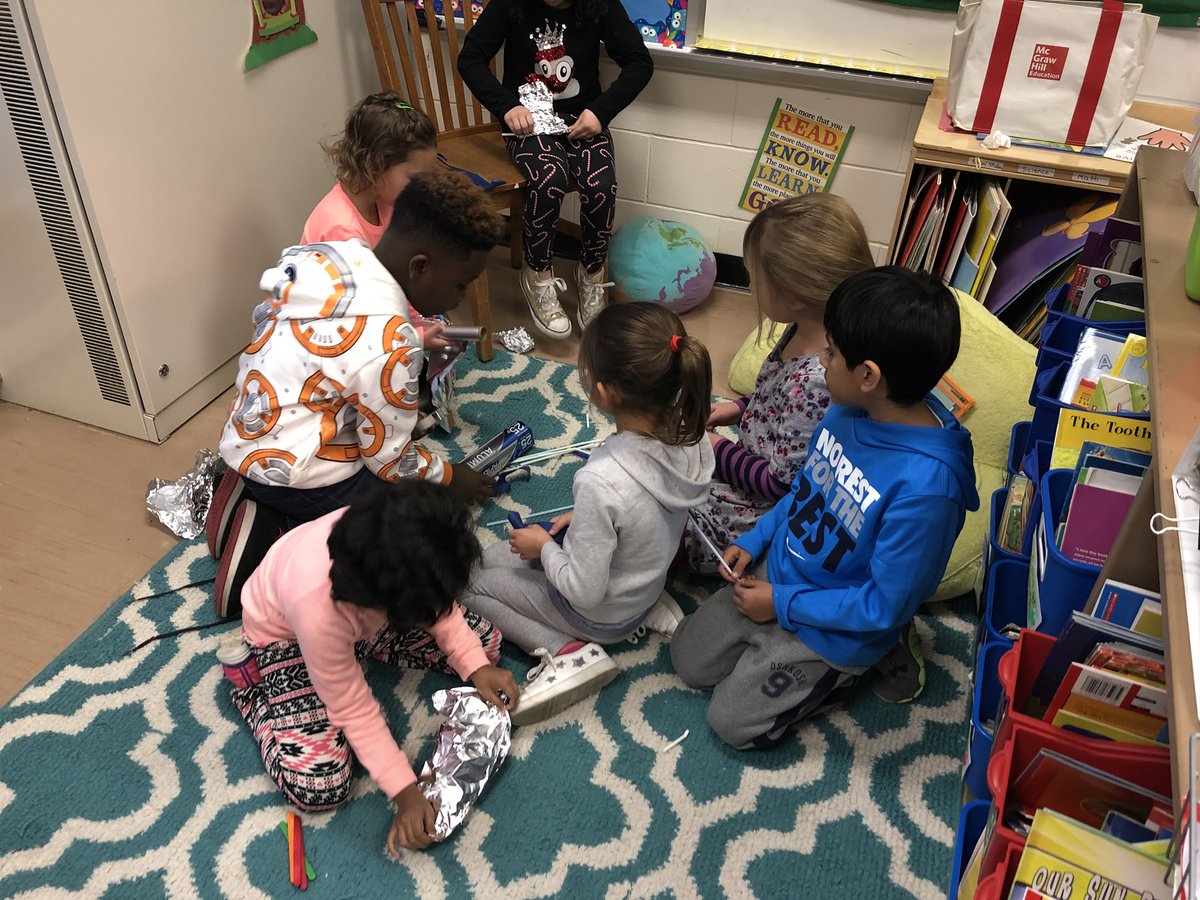 jennifer castelo tweet media