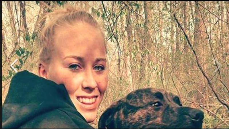 #EfektoInternacional Muere chica tras ser atacada por sus perros de raza pitbull