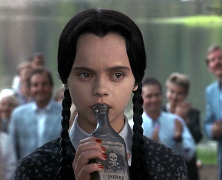 pedrotrl's tweet photo. eu me tornei aquilo que eu sempre admirei

a vandinha addams https://t.co/1SmIKJQEMz