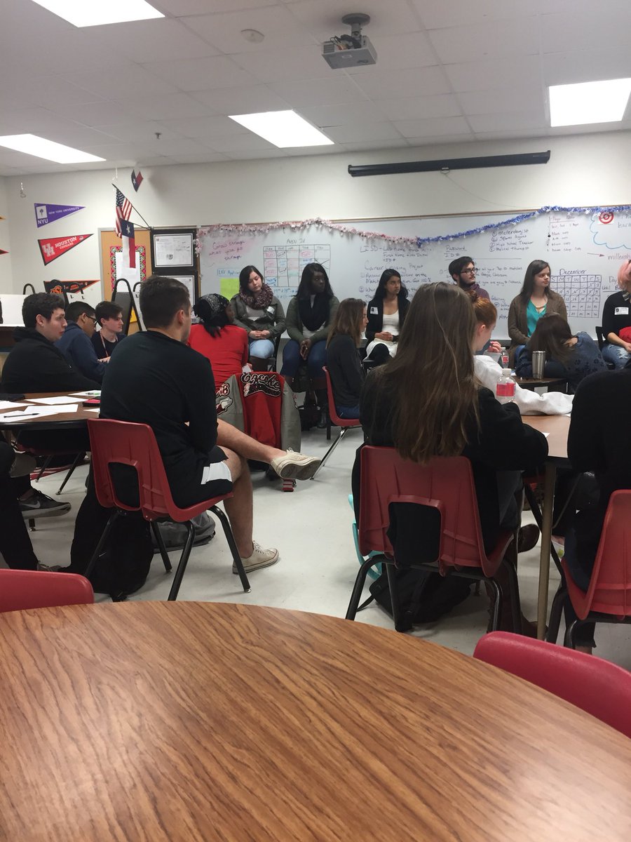 ChantellUpshaw's tweet photo. @AVIDmarcus seniors lean in to hear from current college freshmen - former AVID students share stories of success! Thank you AVID leaders @Marcus_HS https://t.co/VzusCQJKuw