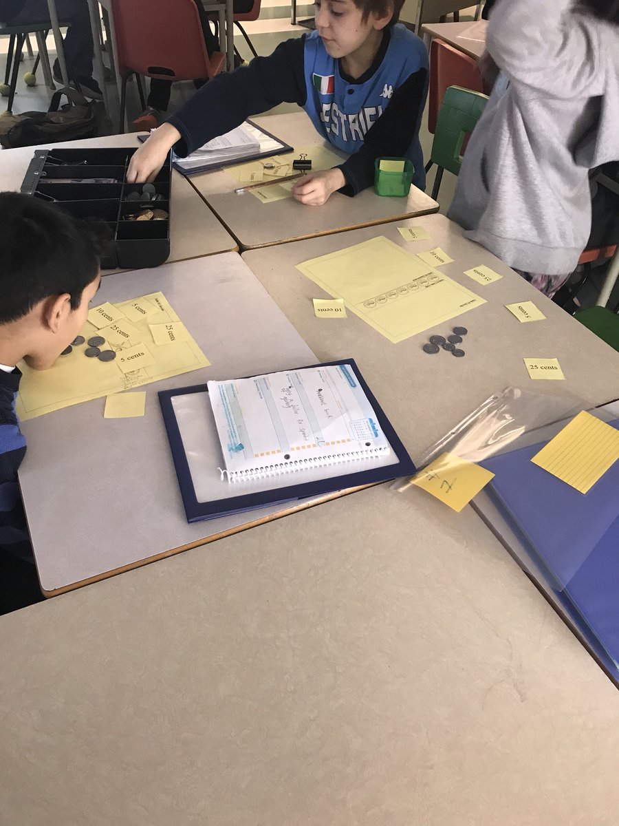CheyenneBruyns's tweet photo. Ss really enjoyed the money stations I created to help them practise recognizing, adding and subtracting money! #Saladbar #planAvacation #expensiveWords #makeadollar #Moneystory https://t.co/TJmhOxyKOq