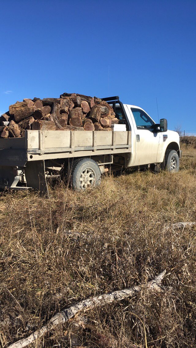 SnappinPIRTLE's tweet photo. If you think this is a load you should've seen the big girl I had back there last weekend #fatchicksonly https://t.co/0AwmMOiEz9
