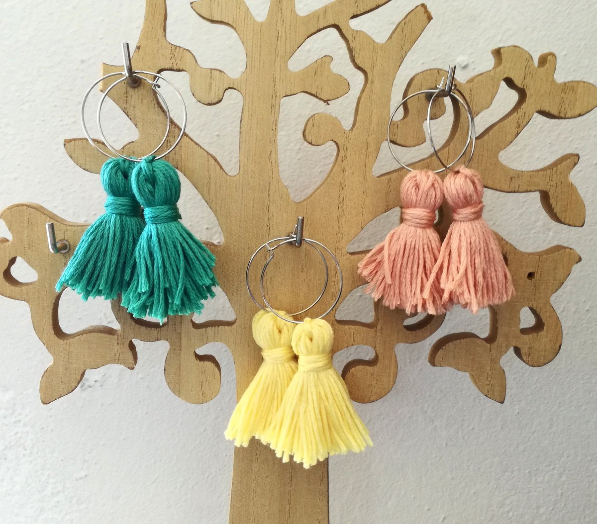 Follow my IG page chokersandstatements 😊 my new hoop tassels handmade by myself 😊 <a href="/Blogging_Addict/">Blog Addict</a> <a href="/LOKALza/">LOKAL</a>