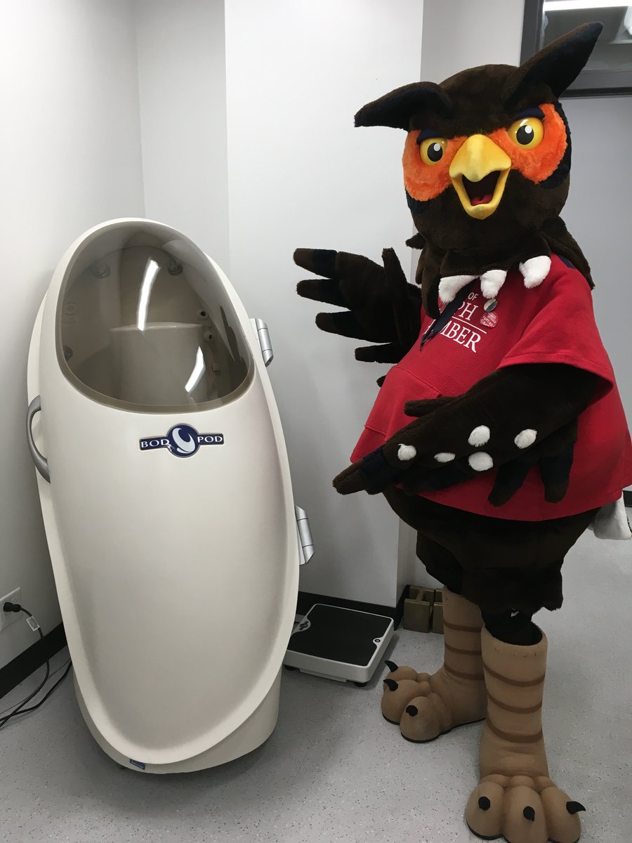 GHFutureStudent's tweet photo. Check out our state-of-the-art #BodPod. Being a Kinesiology #GHfuturestudent means you can look forward to using this to determine body composition! https://t.co/ON1iYoFISq