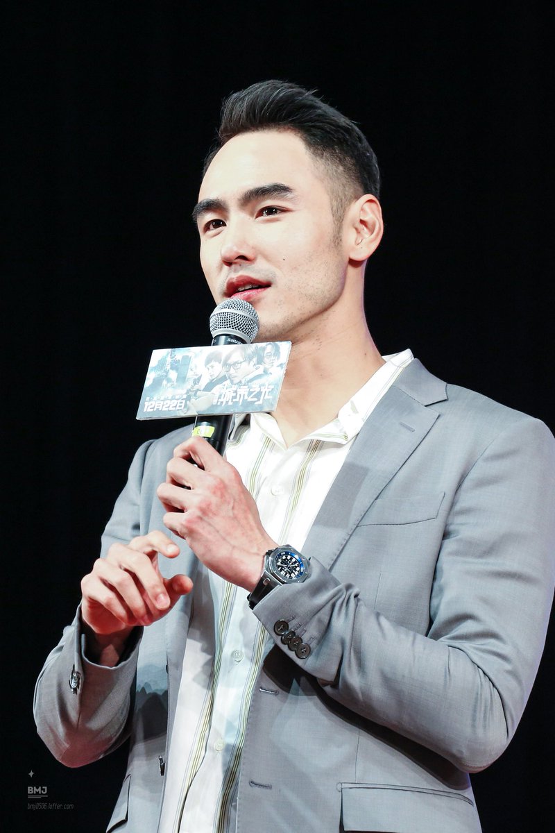 bmj0506_'s tweet photo. 171219 城市之光 廣州路演 #EthanRuan #阮經天 #阮经天 #ruanjingtian https://t.co/OfwESgrcOU