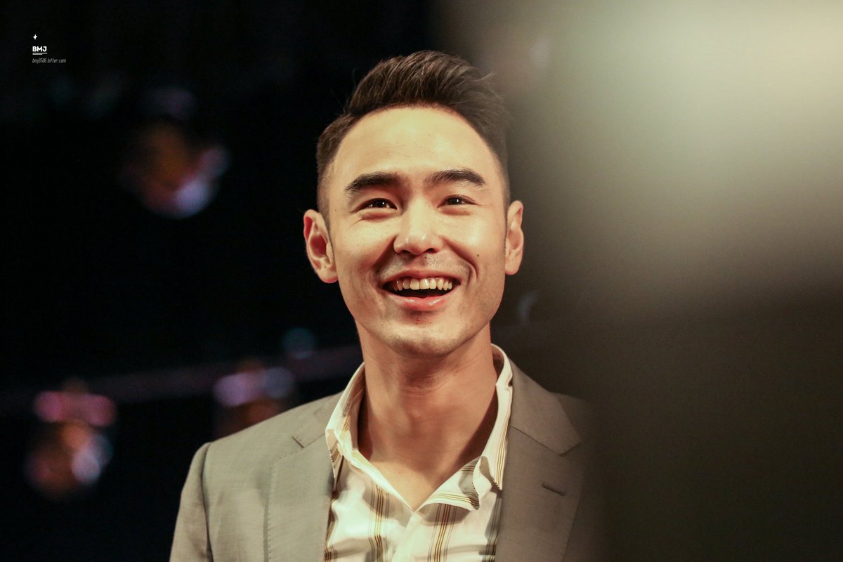 bmj0506_'s tweet photo. 171219 城市之光 廣州路演 #EthanRuan #阮經天 #阮经天 #ruanjingtian https://t.co/OfwESgrcOU