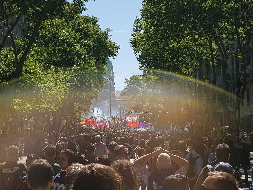 MatiasLayusOK's tweet photo. 18 de diciembre: Otra Jornada de Lucha!! #NoALaReformaPrevisional https://t.co/IE1CXnhPBY