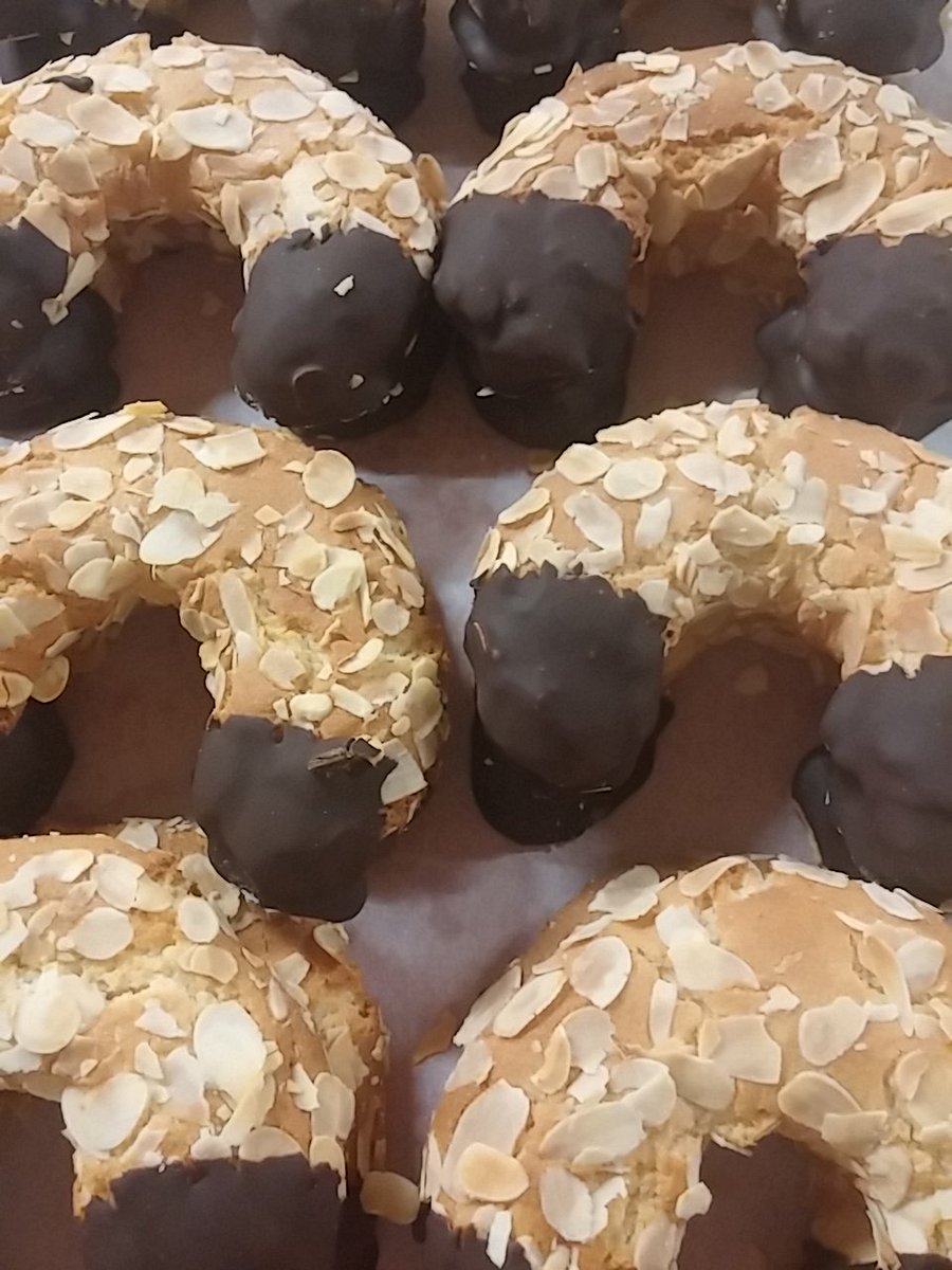 Stop in and pick up some #Holiday Treats Today! #GermanBakery #GermanVillage #Columbus #Ohio #cmh #ChristmasCookies #Tortes #AlmondCrescents #Cakes #Stollen #Marzipan #GermanRestaurant #Schnitzel #Bratwurst #Lunch #Dinner