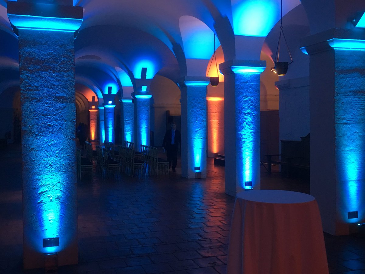 Last <a href="/StPaulsLondon/">St Paul's Cathedral</a> of the year!! A couple@more small jobs this week then done. Merry Xmas :)