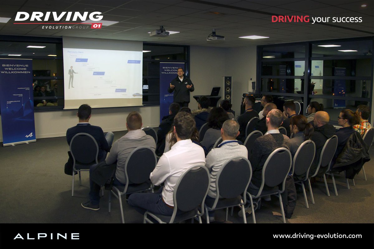 driving_evo's tweet photo. Une belle formation réalisée par @driving_evo pour @alpine_cars sur le Circuit d'Abbeville et aux abords de l'Usine de Dieppe. Crédit photo : Patrick Hecq
#DRIVINGEVOLUTION #ALPINE #ALPINEA110 #ALPINEISBACK #BERLINETTE #DIEPPE #RENAULT #CARS https://t.co/NyVXkexrsr