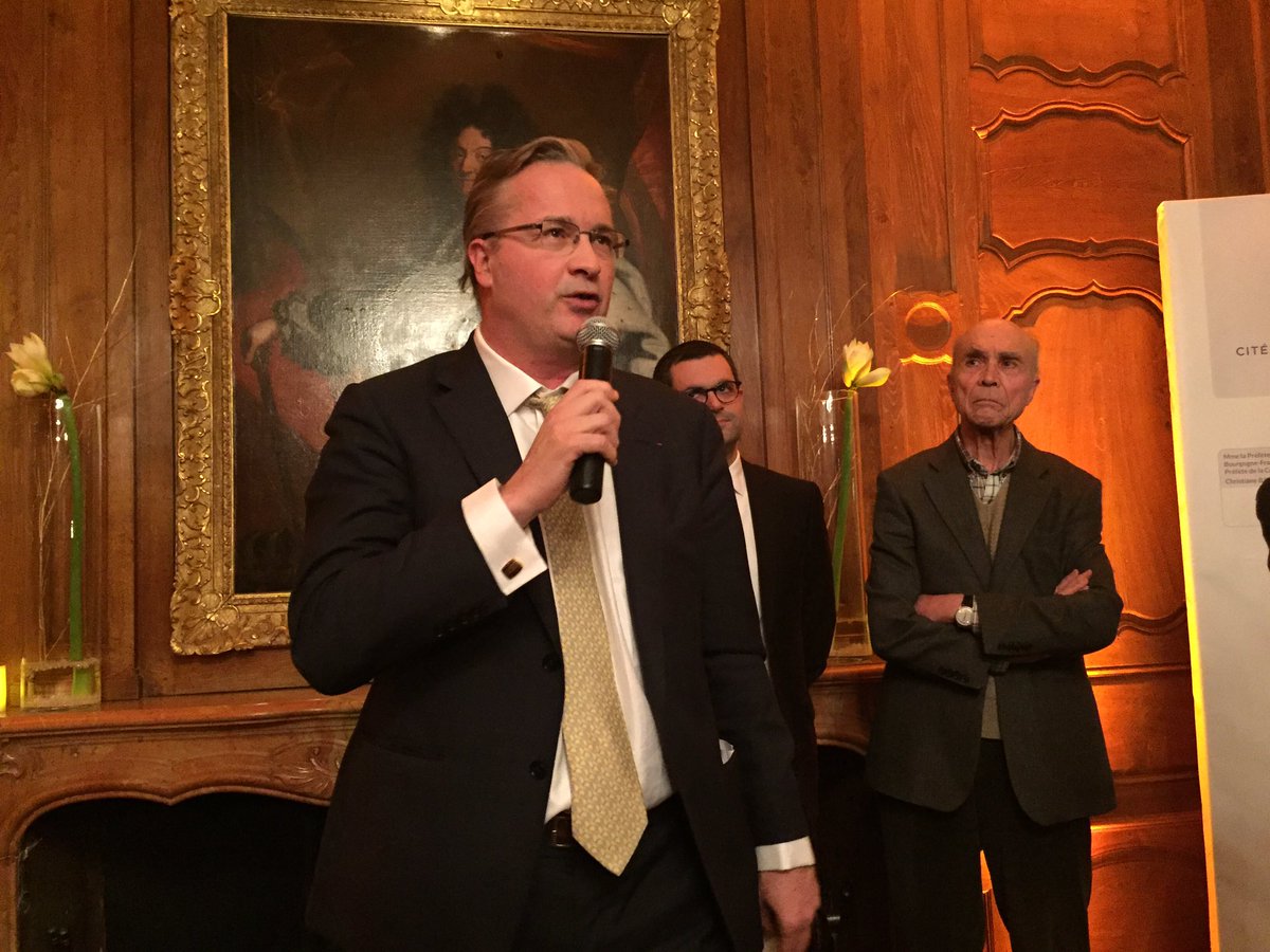 Ce projet de Cité des Vins et des Climats traduit tout la convivialité et la sympathie des bourguignons, qui veulent partager leur culture, leurs savoir-faire. Louis-Fabrice Latour, Président du BIVB. #VinsBourgogne