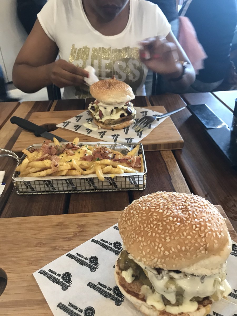 mnqobimtolo's tweet photo. @rocomamas 2nd day in a row,cnt get enuf https://t.co/eaNjZ2HUrE