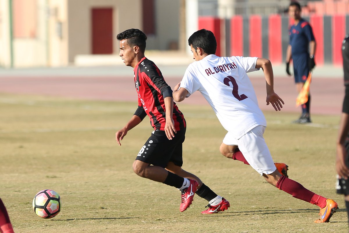 ٢-٥ صور من مباراة أولمبي الرياض أمام أولمبي الدرعية وتتويجه ببطولة دوري مكتب الرياض.