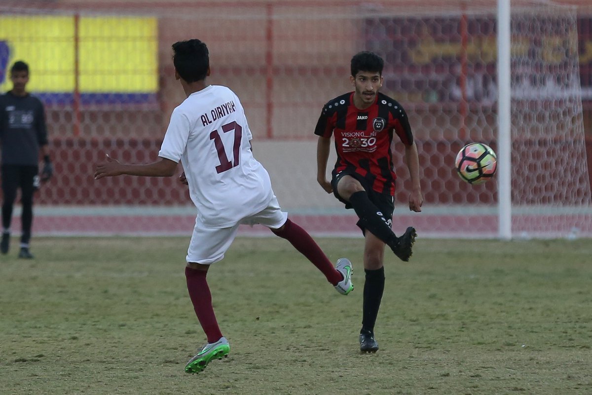 ٤-٥ صور من مباراة أولمبي الرياض أمام أولمبي الدرعية وتتويجه ببطولة دوري مكتب الرياض.