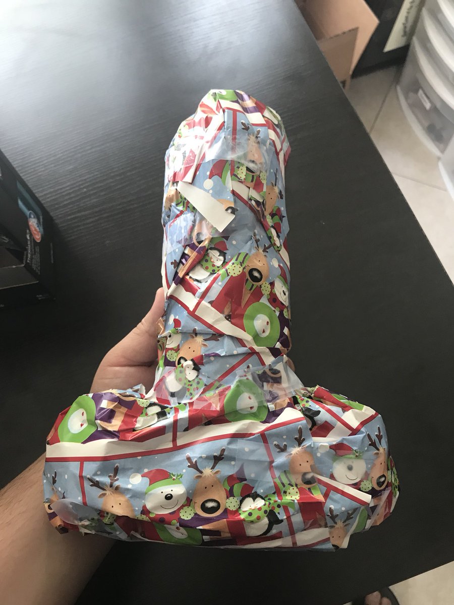 john_boyscout's tweet photo. Just wrapped my gifts for my christmas gift exchange. Hope whoever gets it likes it 🍆❤️ https://t.co/hPtGwm5QXa