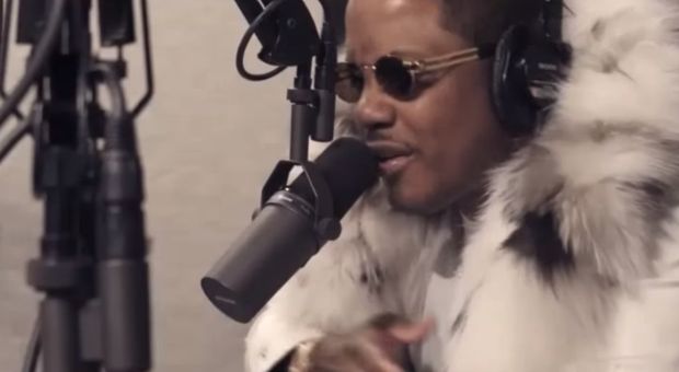 VibeMagazine's tweet photo. Watch Ma$e freestyle over JAY-Z and Nicki Minaj beats https://t.co/BEzAzZNY5S https://t.co/vPimkr9COu