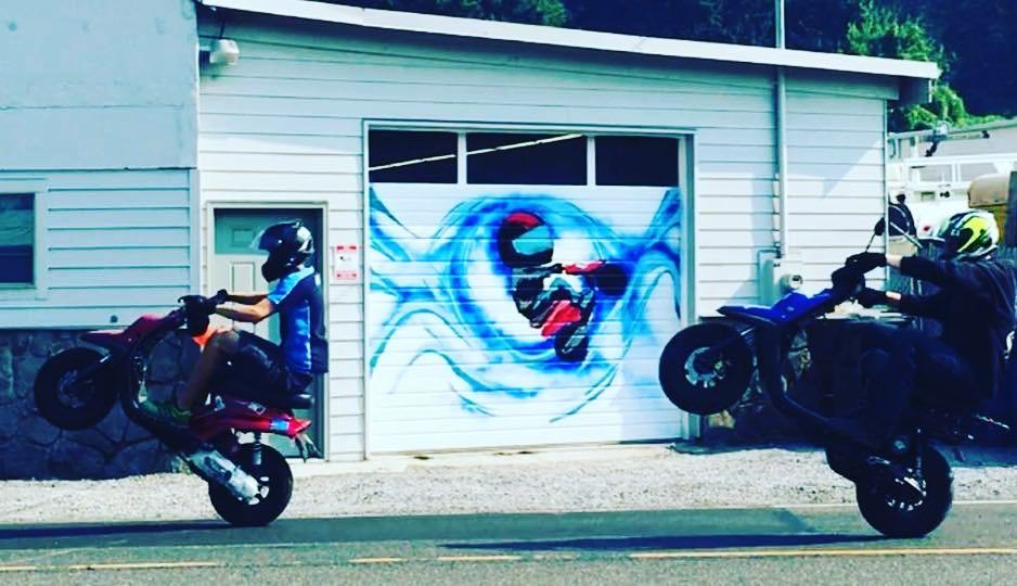 ScooterSwapShop's tweet photo. Is it summer yet? Wheelies first thing in the morning are the best way to start the day #Zuma #prebug #booster #polini #pdx #madeinoregon https://t.co/lWkv541zfy https://t.co/no8QQRrGrC