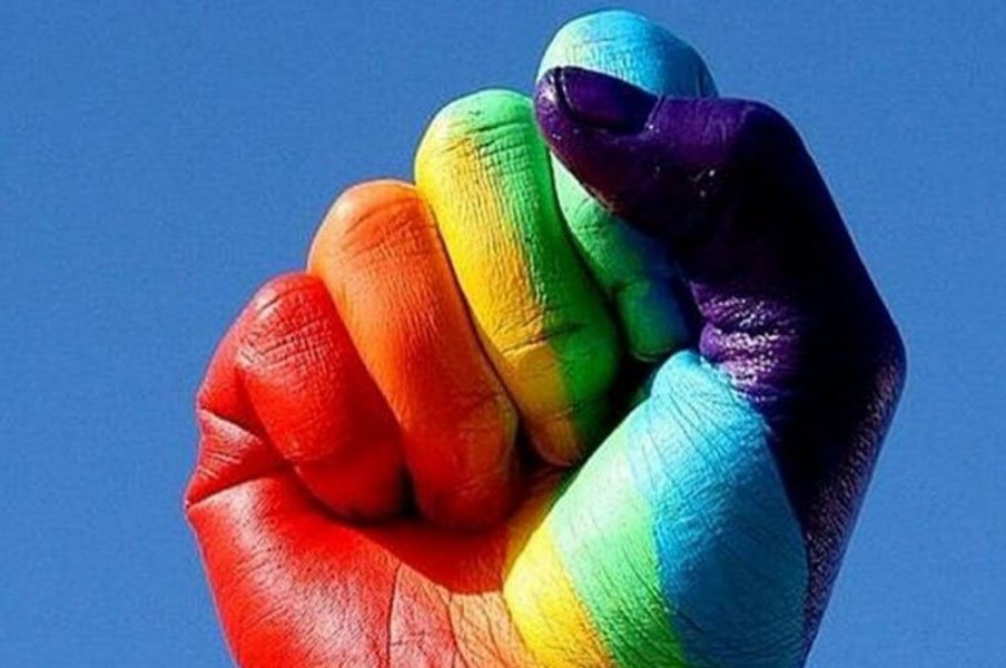 La #LeyLGTBIParaAndalucía recoge medidas de protección y garantía de derechos LGTBI en todos los ámbitos; sanitario, educativo, de ocio o deportivo
#PlenoAnd