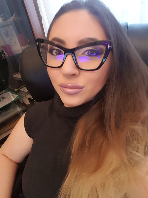 😈#domina #TOMFORD #glasses #watching #slave #humiliatrix 😈  🔞 #online 🔛 https://t.co/WKqCfGD9vx 🔞  📌@DirkHooper<a href="/tag/domina"class="tags">#domina</a><a href="/tag/tomford"class="tags">#TOMFORD</a><a href="/tag/glasses"class="tags">#glasses</a><a href="/tag/watching"class="tags">#watching</a><a href="/tag/slave"class="tags">#slave</a><a href="/tag/humiliatrix"class="tags">#humiliatrix</a><a href="/tag/online"class="tags"><span>#online</span></a>