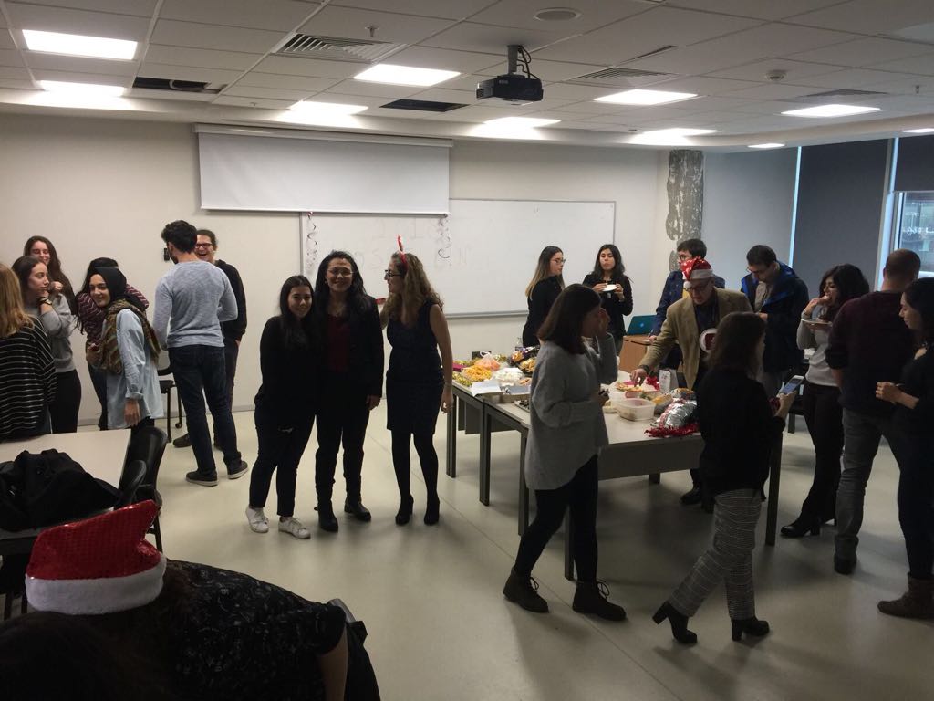 MEF_ELT's tweet photo. Best Potluck Party Ever!!!  @mefegitimf @MEFuniversitesi @MustafaOzcan51 https://t.co/qKnD9gzWOv