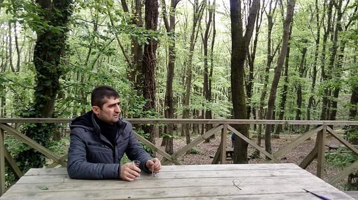 Savanan10's tweet photo. Bazen umutların peşinden gidersin. 
         Bazen'de yorulur umutlar...! 🙏🙏 https://t.co/pRUfhZ5A97