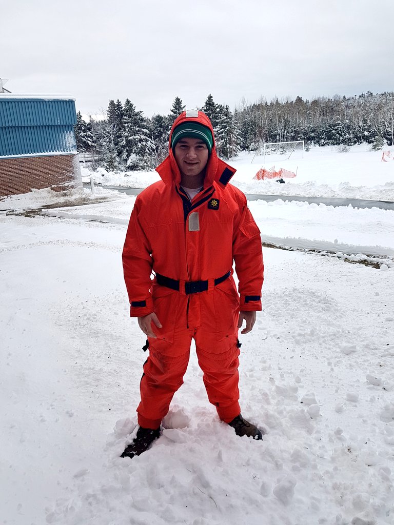 Good Luck to Samuel Griffiths on his expedition to the North Pole to bring back Santa🌨❄🌬
#HoHoHo