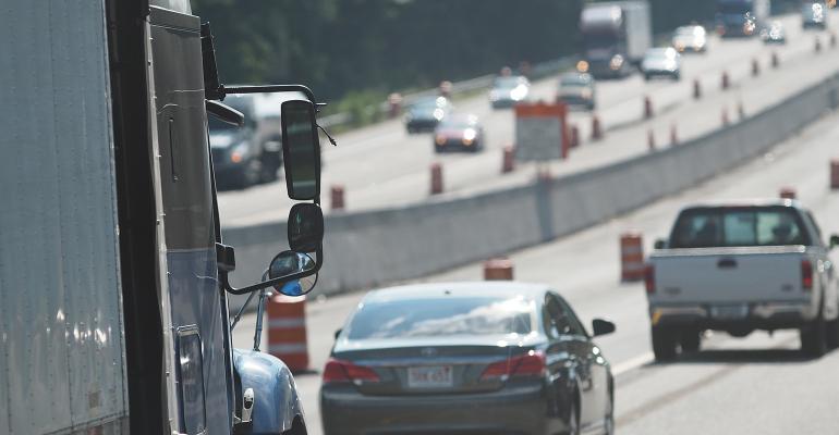 ColonialDriving's tweet image. It’s always important to drive safely, but with school back in session and the holidays just around the corner promising increased traffic, safe driving becomes even more critical. Here are some safe driving tips ow.ly/4A4w30hjSAh 

#Drivingtips #Safedriving