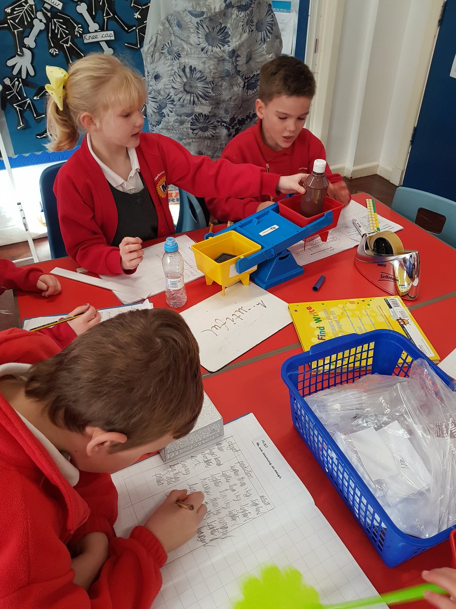 MPS2021's tweet photo. #weighing #predicting #testingpredictions We are learning to weigh https://t.co/EWQW3RBhO6