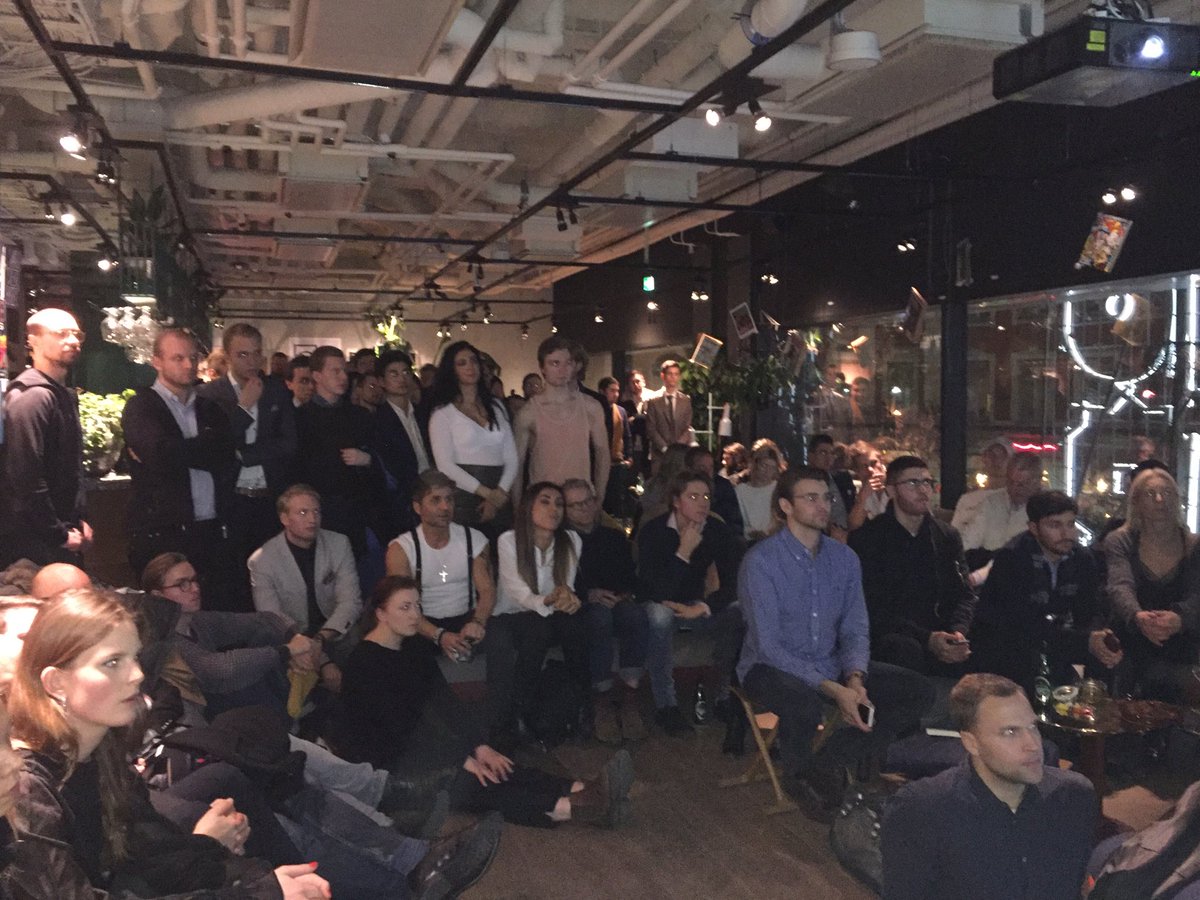 JohanEriksso's tweet photo. Blockchain diskussions with johanstael and Ivanontech https://t.co/GMAj6eKLiP