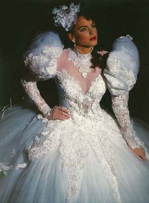BrendaAndPenny's tweet photo. My client Debra wearing a stunning gown. Her sleeves make me swoon! THIS is a dress. You know what's not a dress? Watch the video below and find out. #pleasantevents #weddingdress #tuesdaythoughts

https://t.co/UUQL6TNBuB https://t.co/Ui0J2laeeg